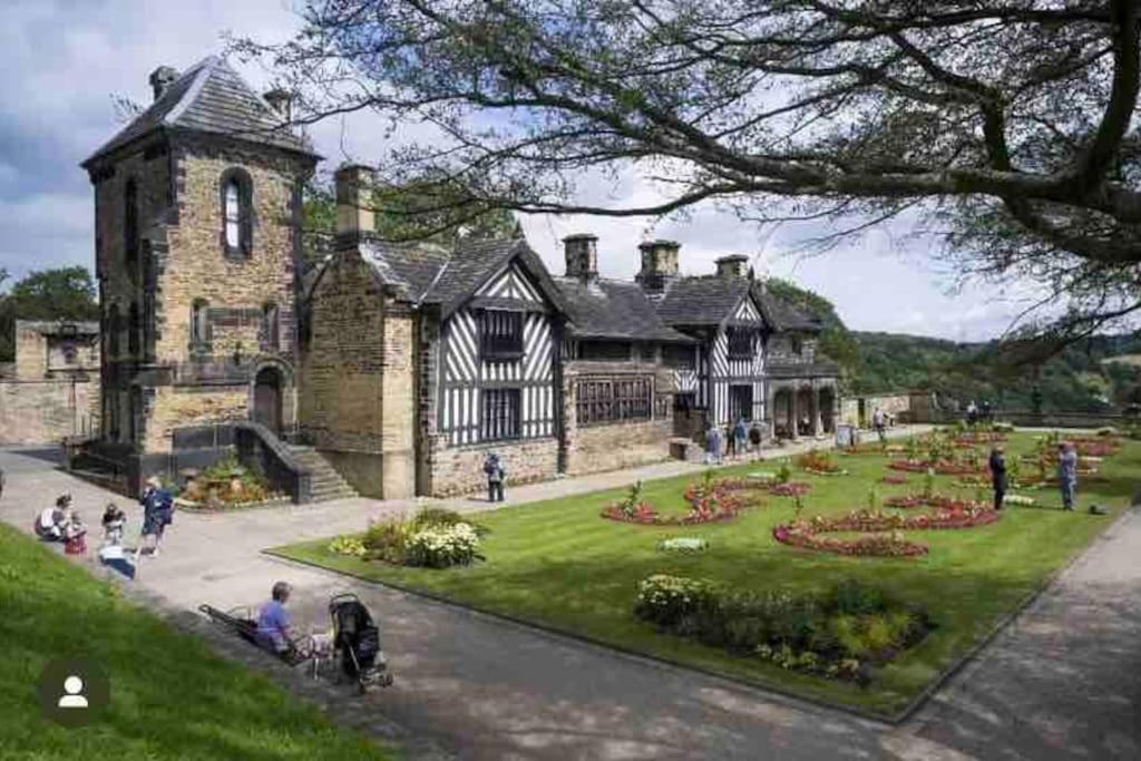 Unique Victorian Stable Conversion הליפקס מראה חיצוני תמונה